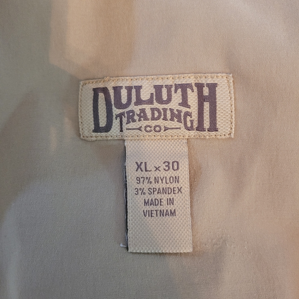 Duluth Trading Co. | Lightweight Outdoor Cargo pants - Picture 3 of 5
